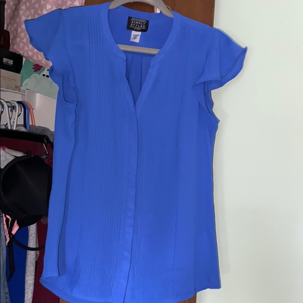 Beautiful blue business casual button down shirt